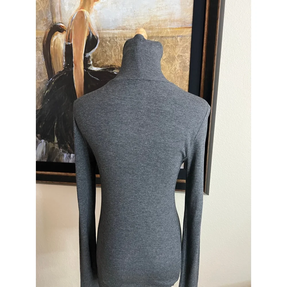 Ralph Lauren Gray Long Sleeve Tissue Turtleneck Tee M - Picture 3 of 6